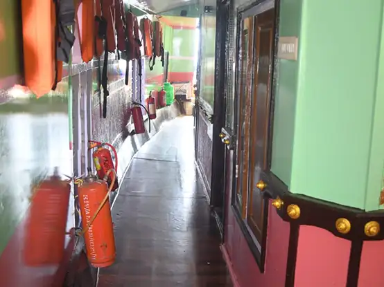 1Bed Room Houseboat Tariff